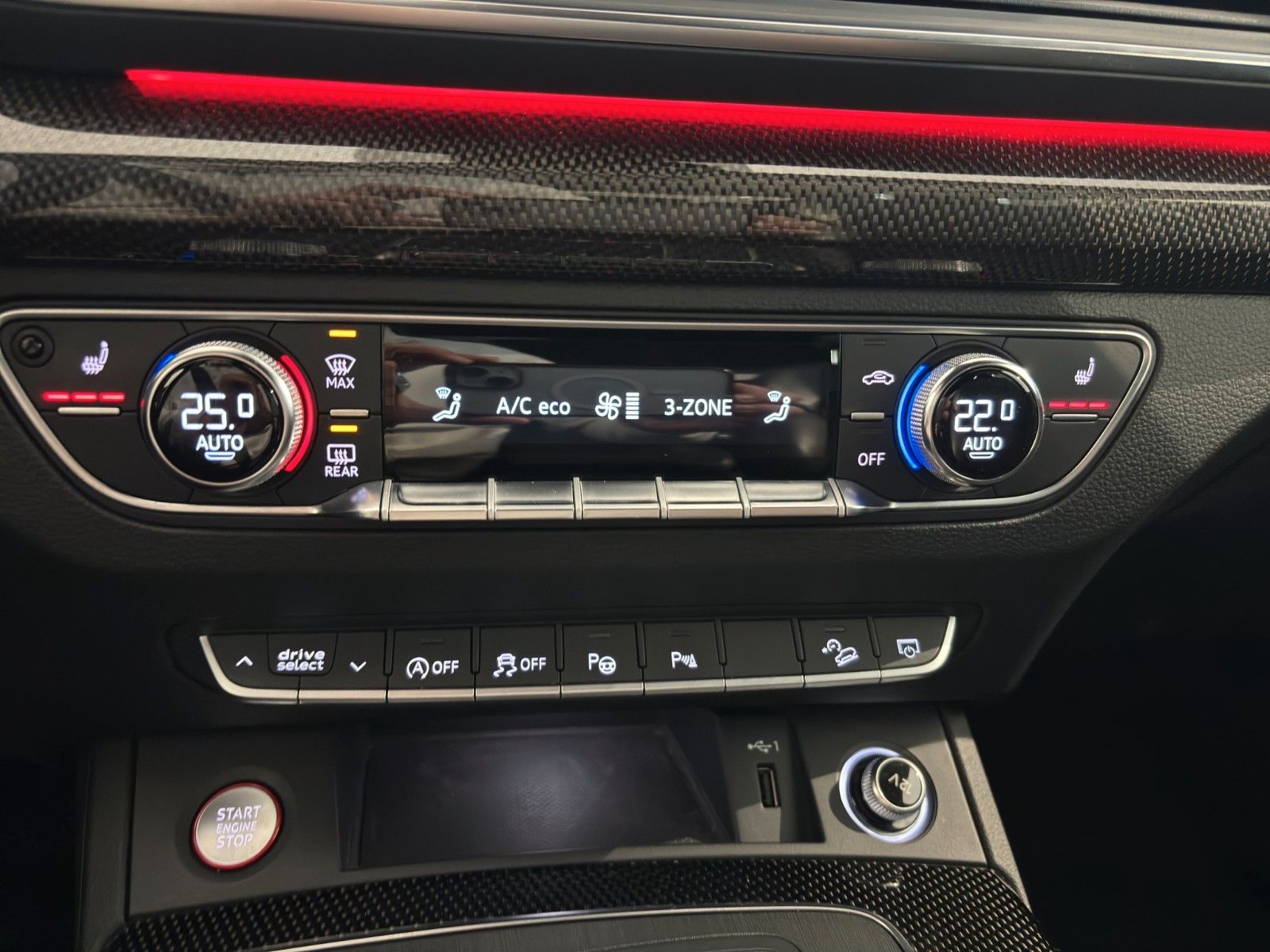 Audi SQ5 3.0TDI qu. AHK AMBI MATRIX SOUND ASSIST foto 16
