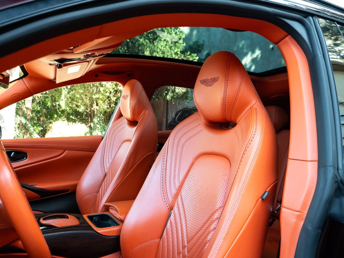 Aston Martin 4.0 V8.VOLLAUSSTATTUNG.LUFTFE.PANO.ACC.360 foto 17