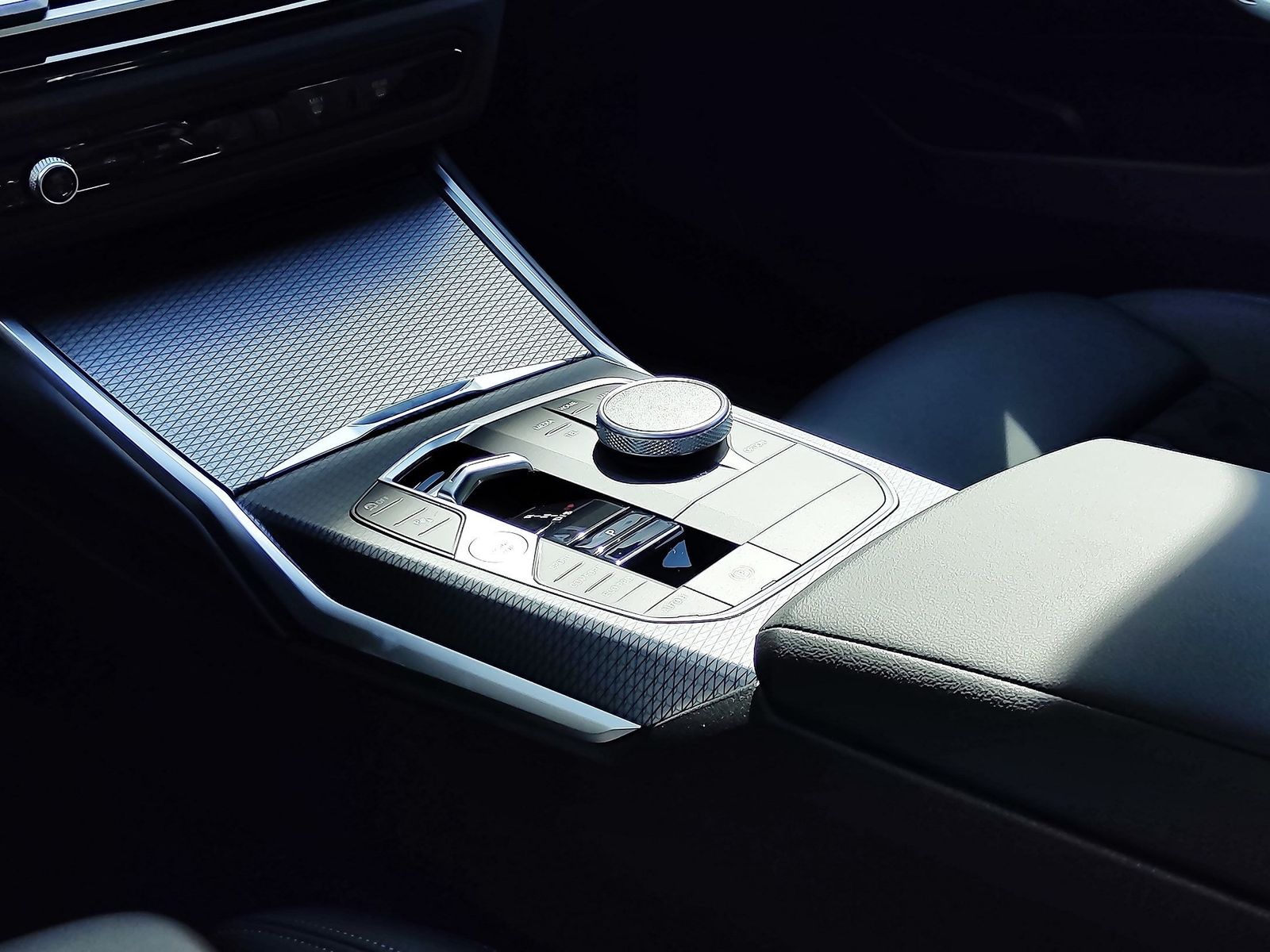 BMW 320d Limousine M Sportpaket foto 15
