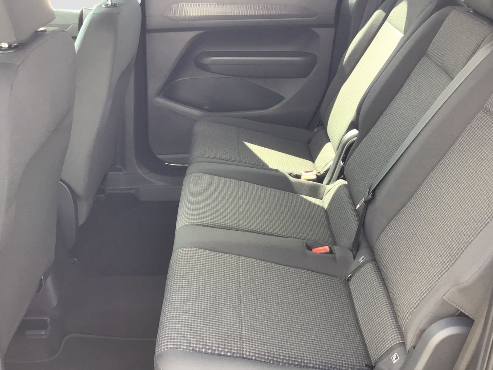 Volkswagen Caddy 2.0 TDI KLIMA*AHK*SH ALU foto 17