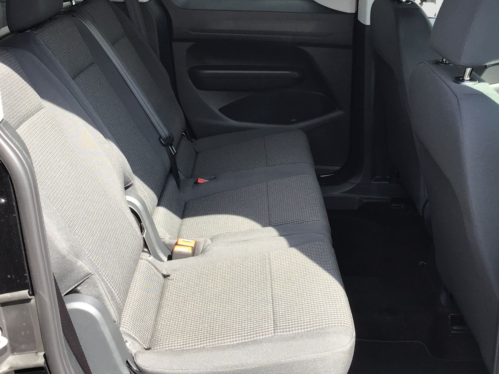 Volkswagen Caddy 2.0 TDI KLIMA*AHK*SH ALU foto 19