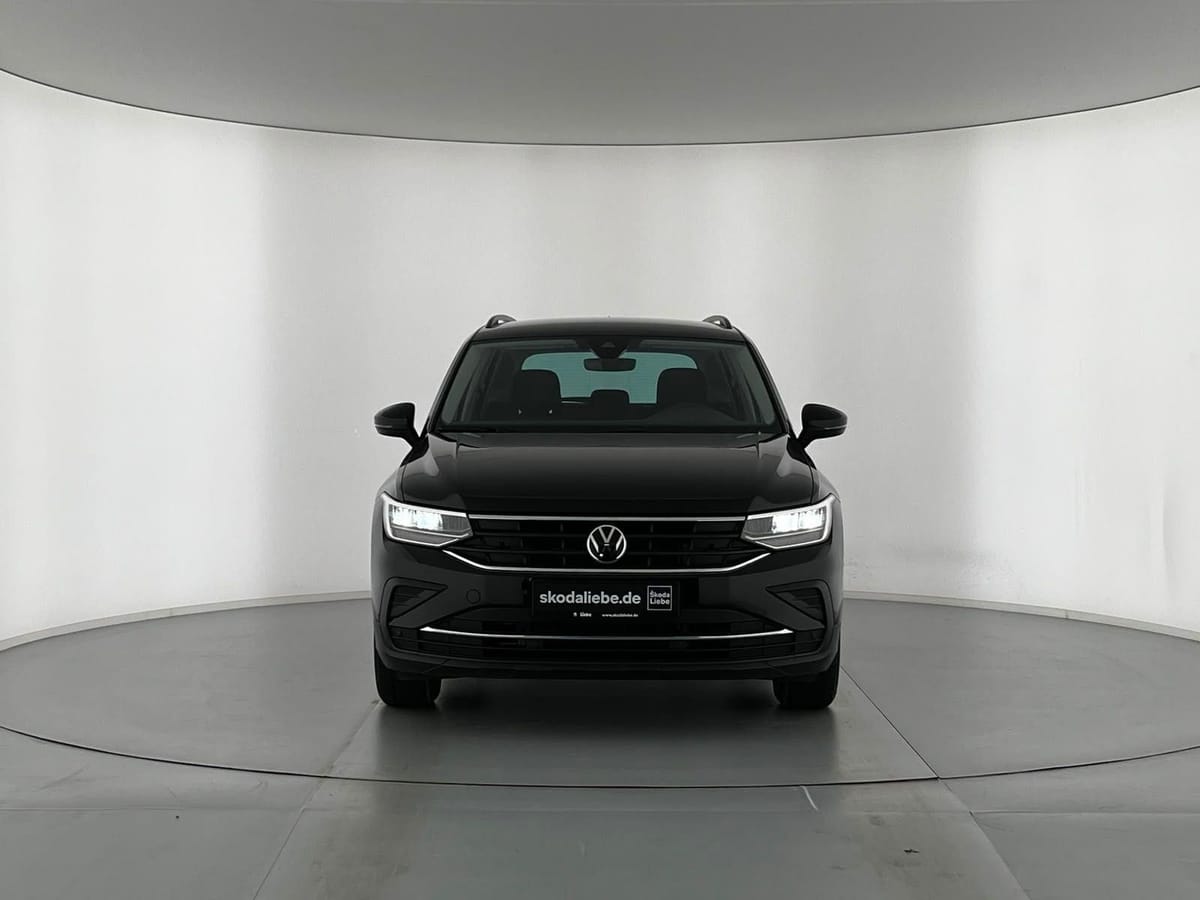 Volkswagen TIGUAN LIFE 1.5 TSI DSG NAVIGATION SCHECKHEFT foto 3