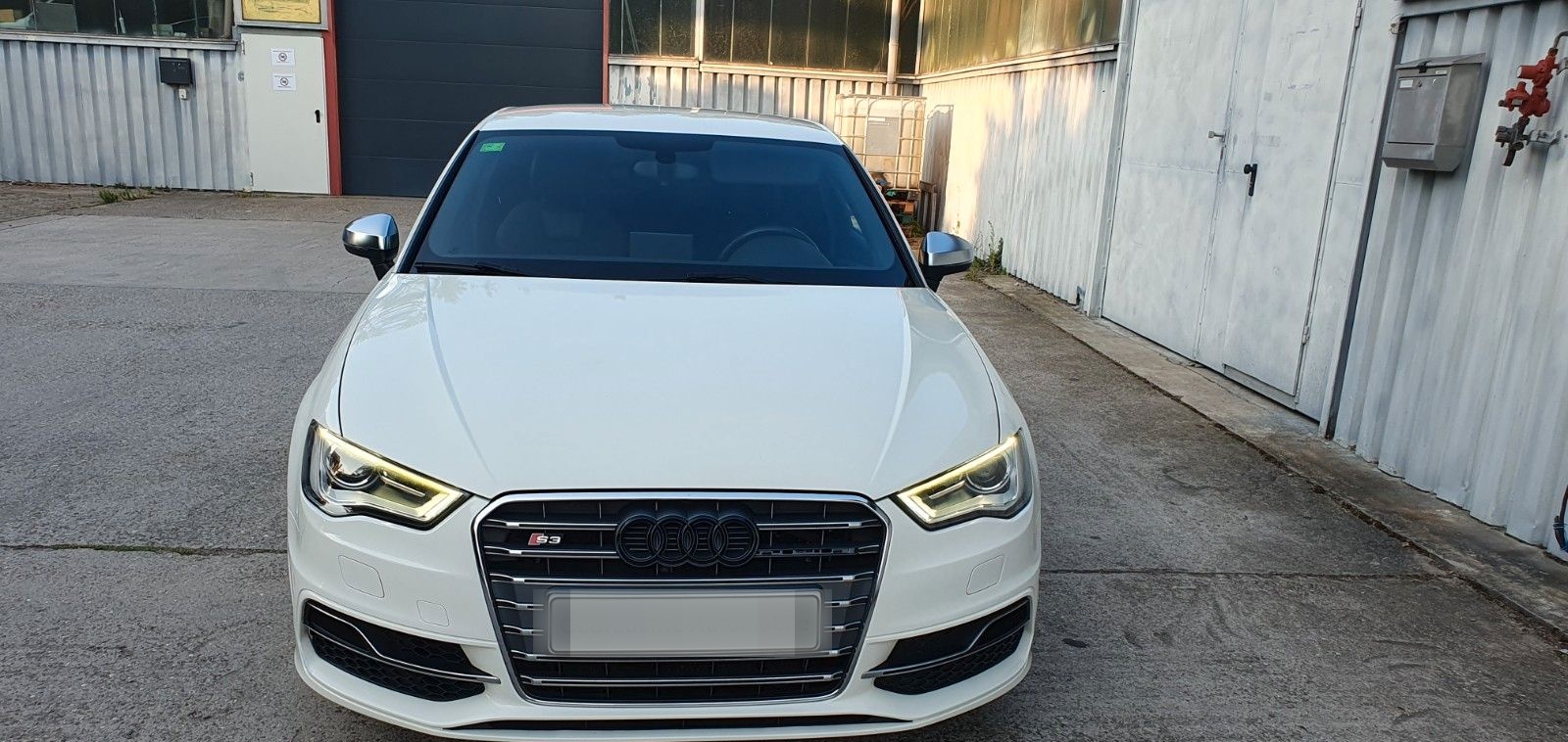 Audi S3 2.0 TFSI quattro+Navi+Schaltgetriebe foto 3