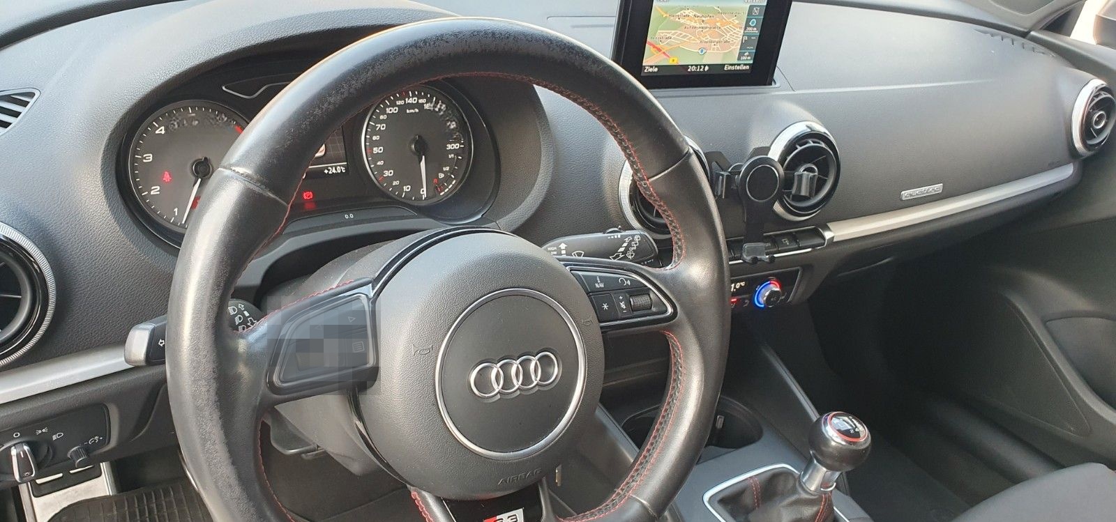 Audi S3 2.0 TFSI quattro+Navi+Schaltgetriebe foto 7