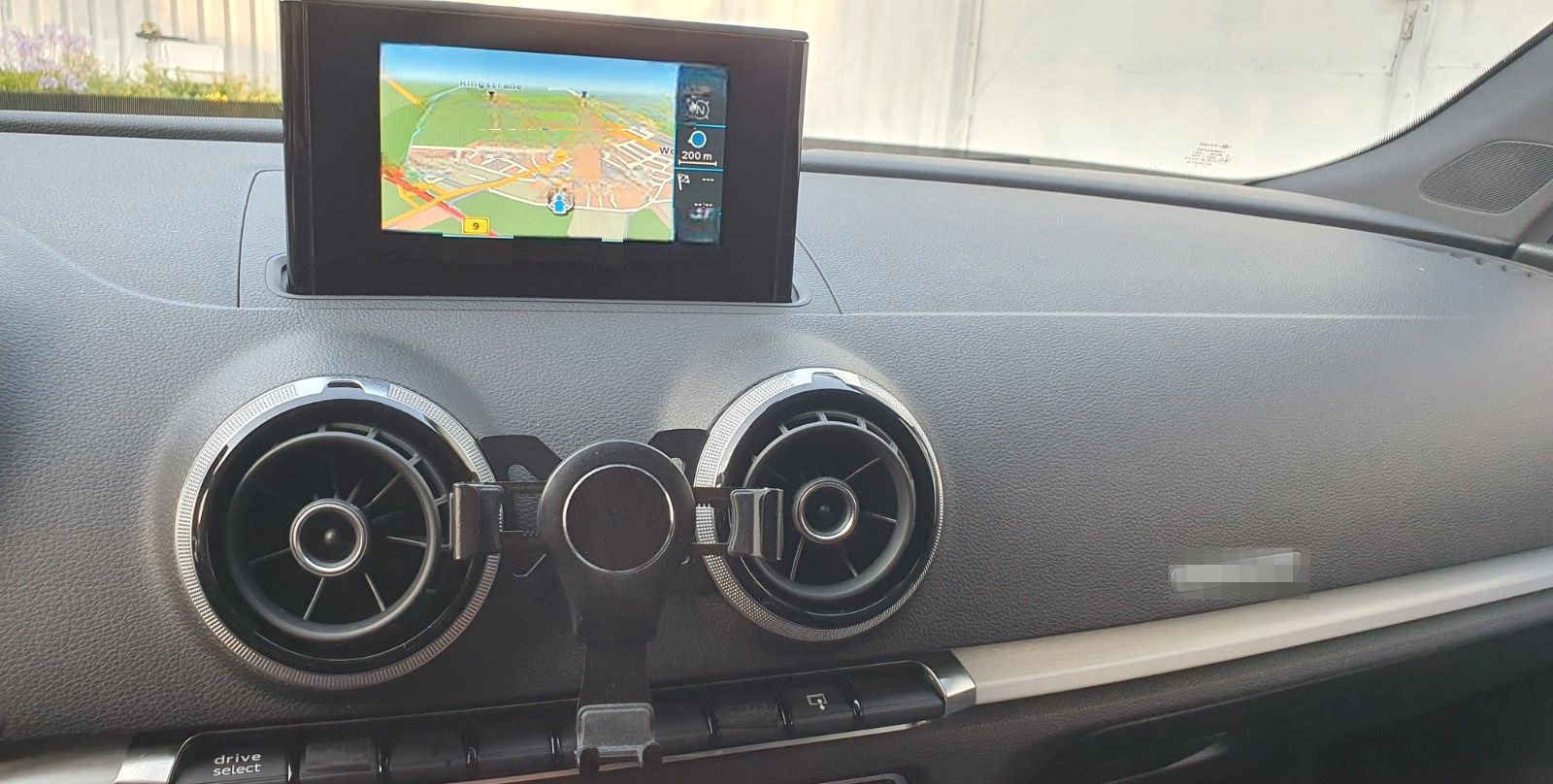 Audi S3 2.0 TFSI quattro+Navi+Schaltgetriebe foto 8