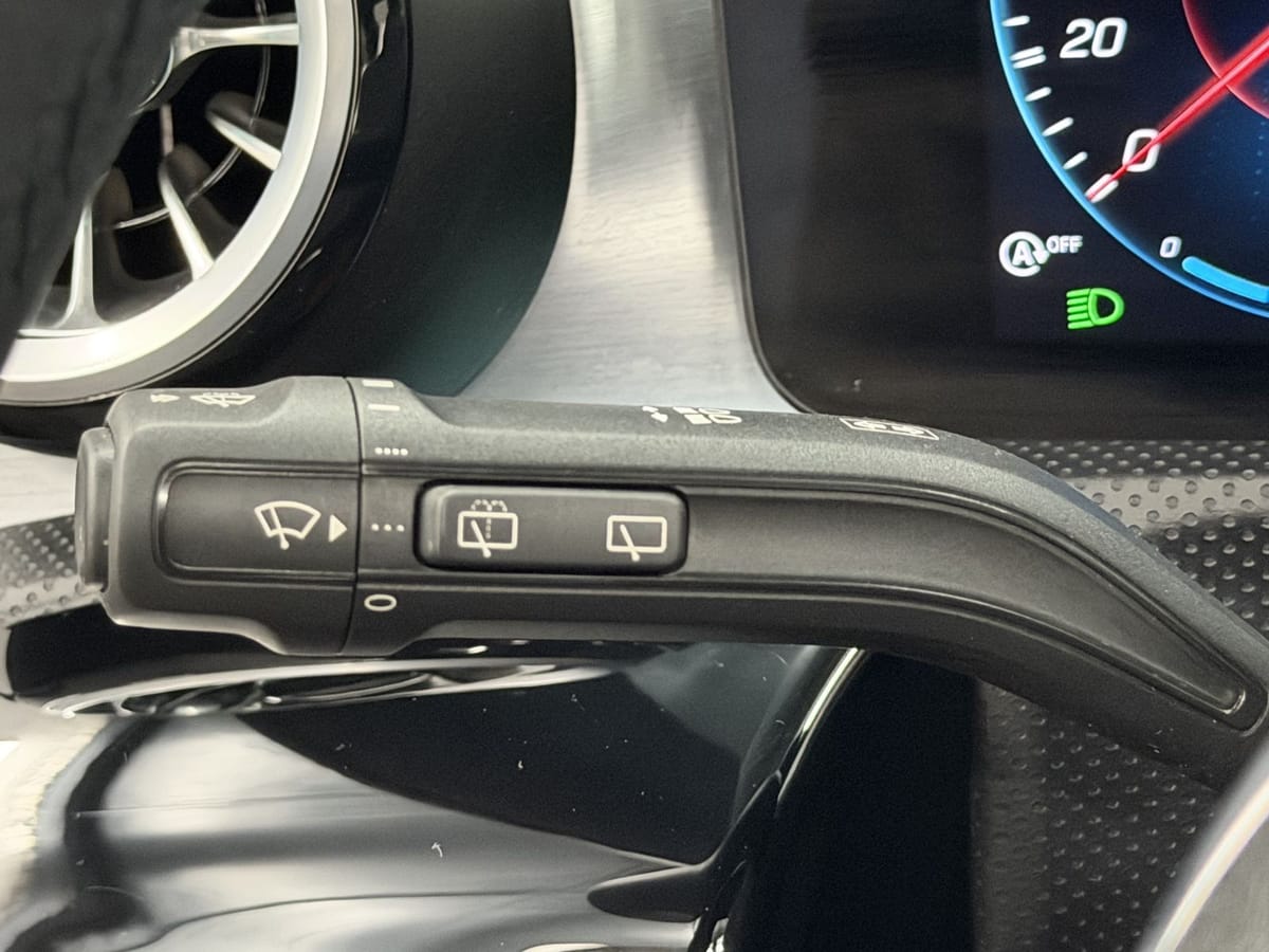 Mercedes-Benz A 35 AMG 4Matic Speedshift DCT 7G AMG Edition 55 foto 12