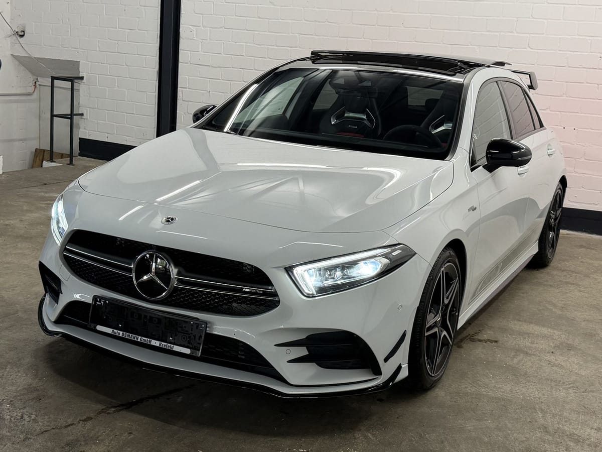 Mercedes-Benz A 35 AMG 4Matic Speedshift DCT 7G AMG Edition 55 foto 5