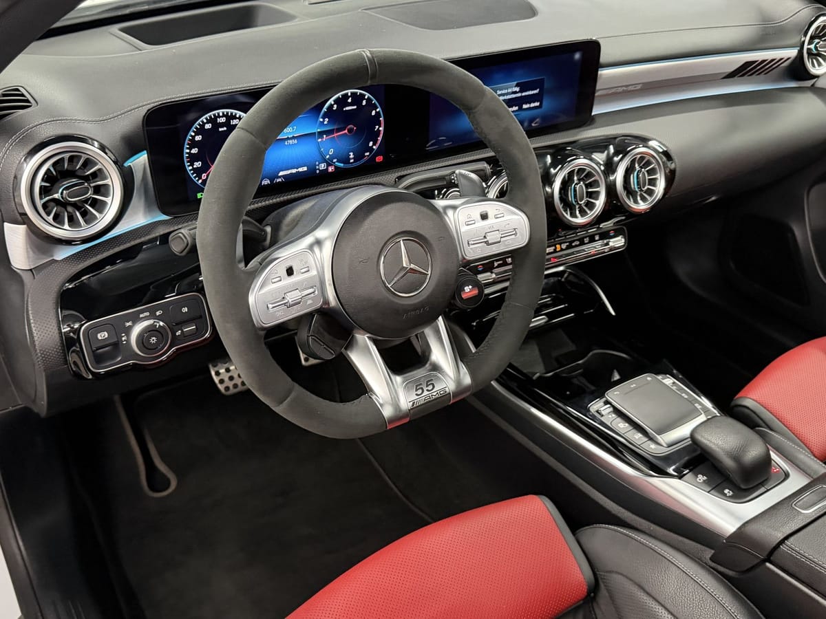 Mercedes-Benz A 35 AMG 4Matic Speedshift DCT 7G AMG Edition 55 foto 10