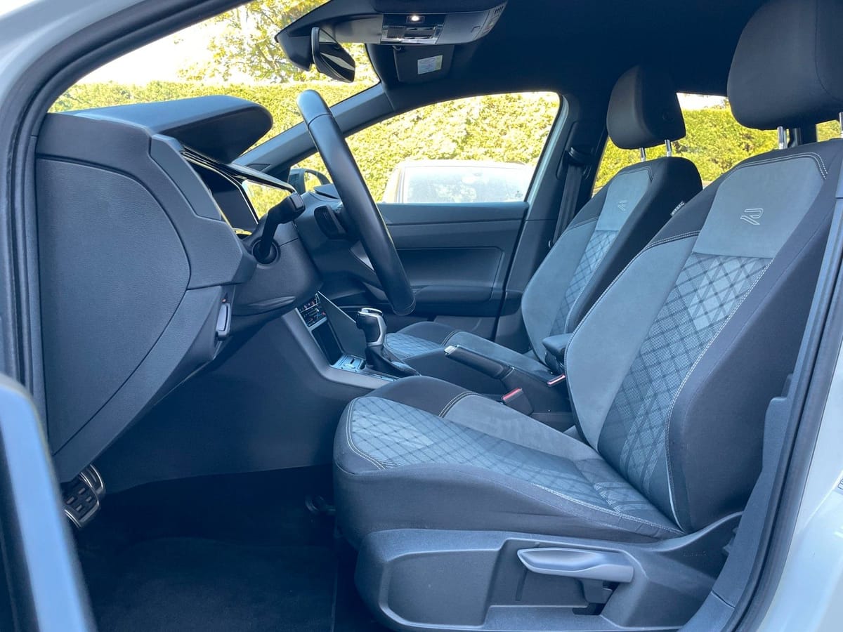 Volkswagen Taigo R-Line Black-Style, DSG, Navi, IQ-Light foto 9