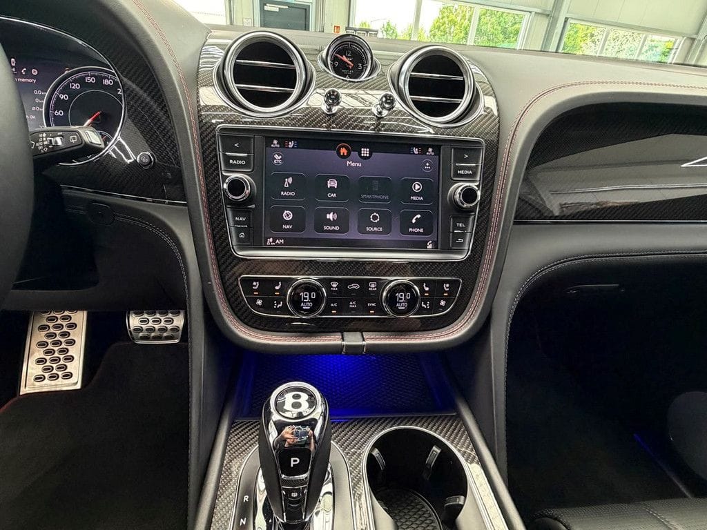 Bentley Bentayga W12 Blackline Panorama Carbon 22" foto 2