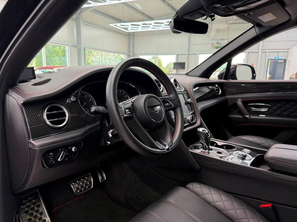 Bentley Bentayga W12 Blackline Panorama Carbon 22" foto 11