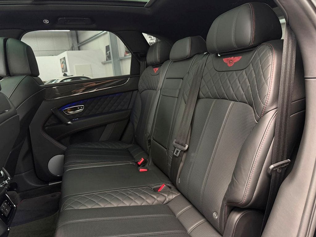 Bentley Bentayga W12 Blackline Panorama Carbon 22" foto 12
