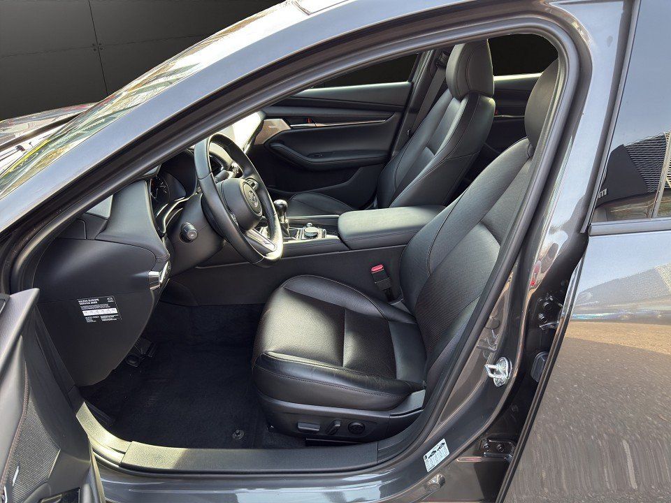Mazda 3 X 179PS Fastback Selection DES-P+ACT-P+360°+BO foto 7