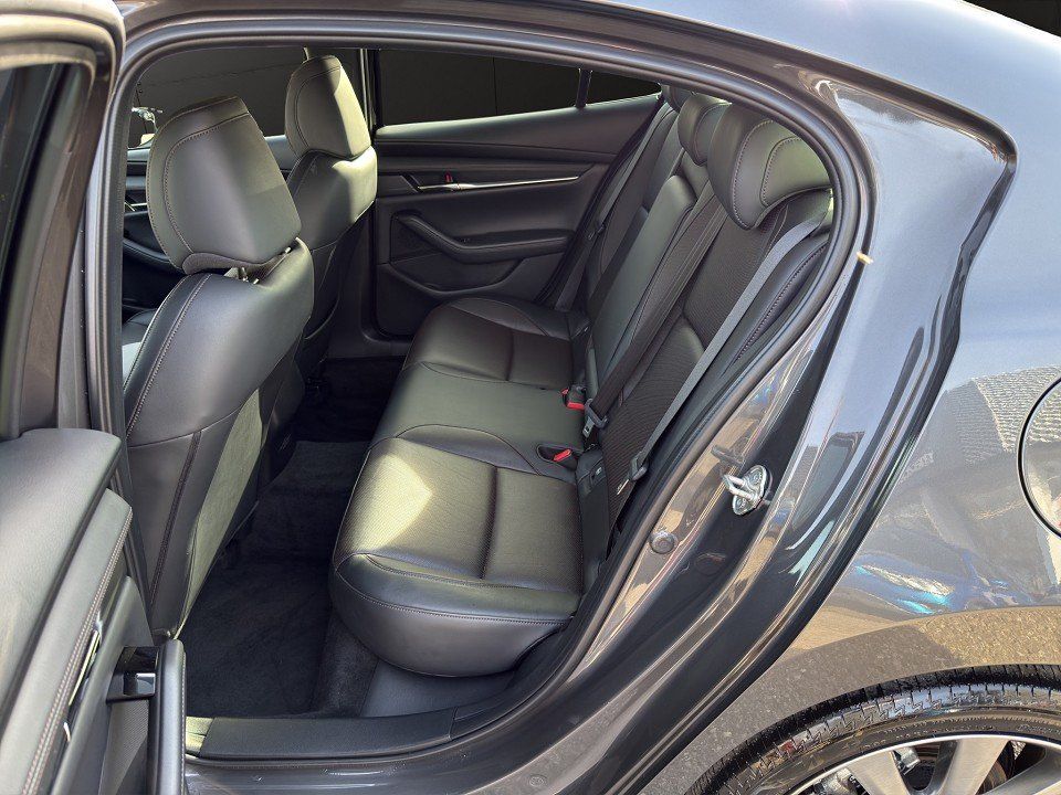 Mazda 3 X 179PS Fastback Selection DES-P+ACT-P+360°+BO foto 8