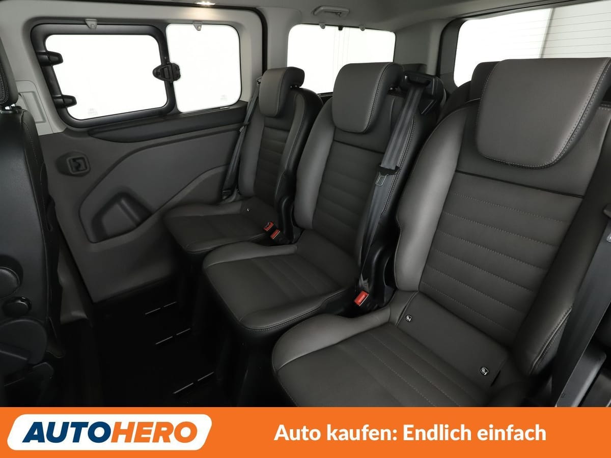 Ford 2.0 TDCi 320 L1 Tourneo Titanium NAVI TEMPO CAM foto 14