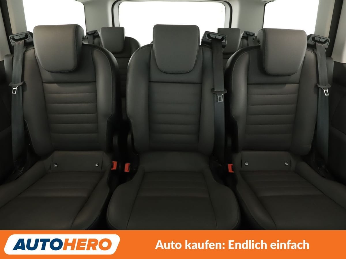 Ford 2.0 TDCi 320 L1 Tourneo Titanium NAVI TEMPO CAM foto 16