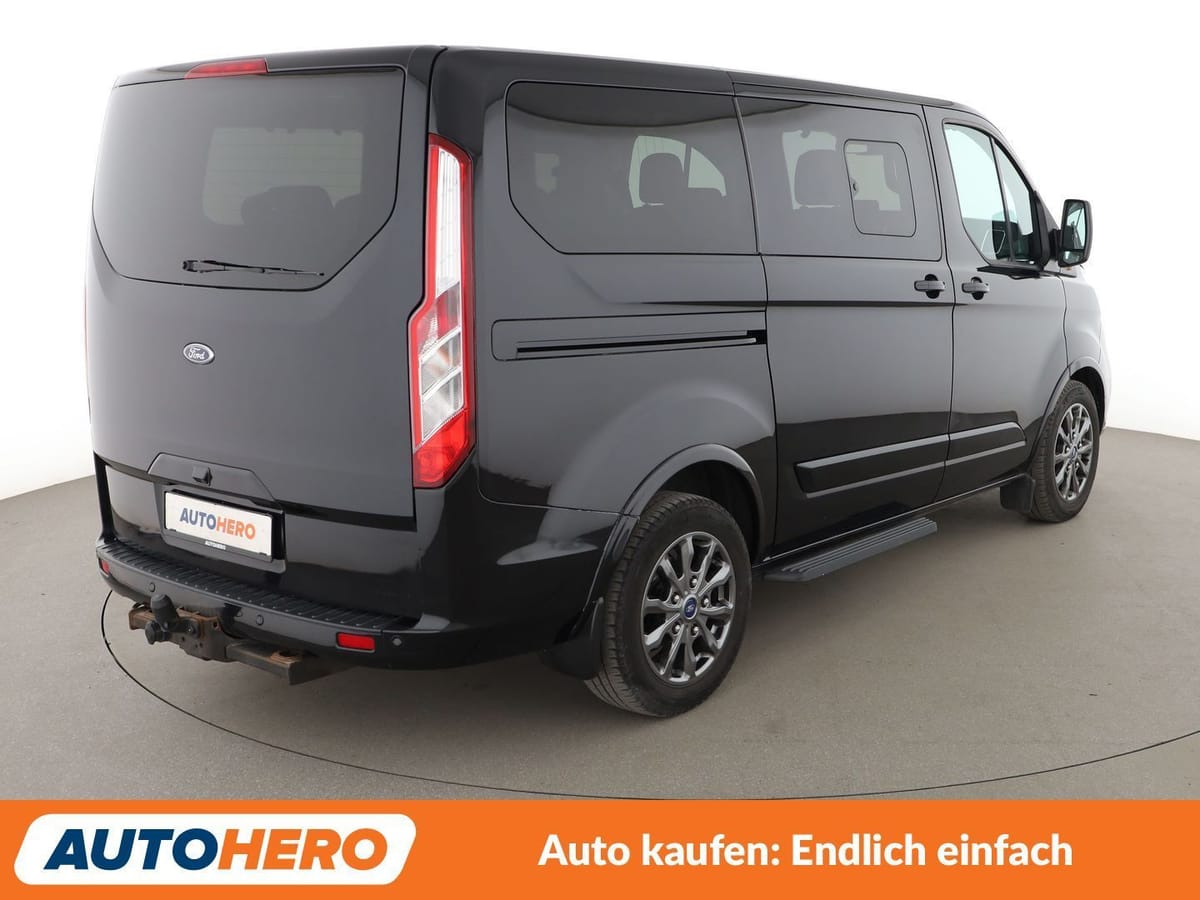Ford 2.0 TDCi 320 L1 Tourneo Titanium NAVI TEMPO CAM foto 6