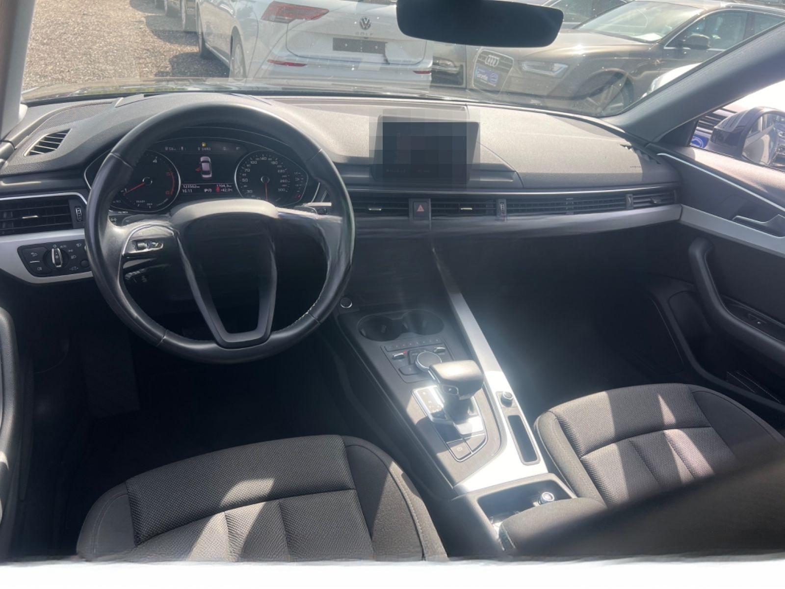 Audi A4 Lim. basis foto 12