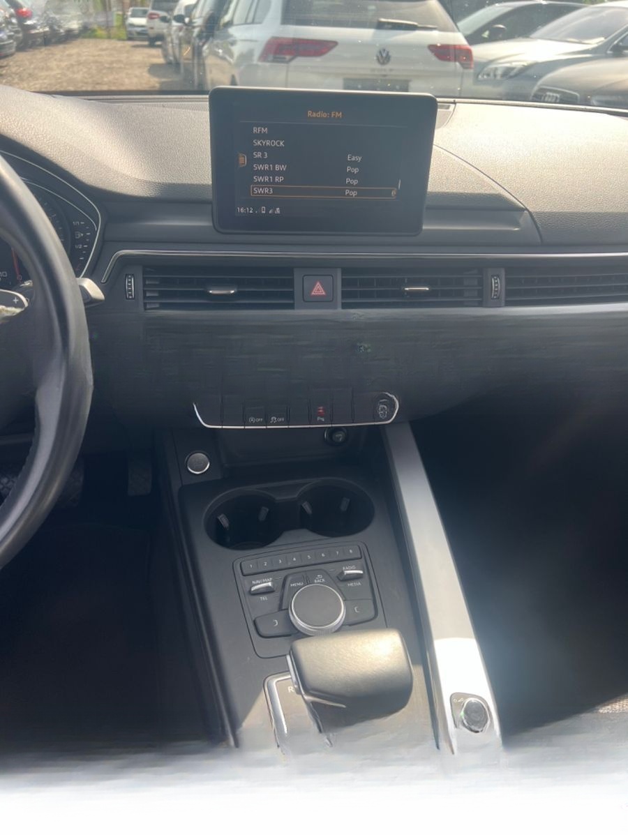 Audi A4 Lim. basis foto 13