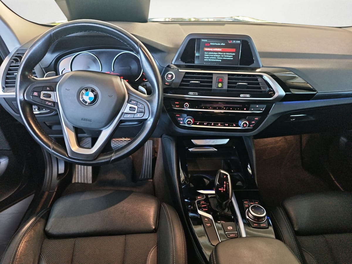 BMW X4 xDrive20d AT xLine Navi Business AHK Kamera foto 12