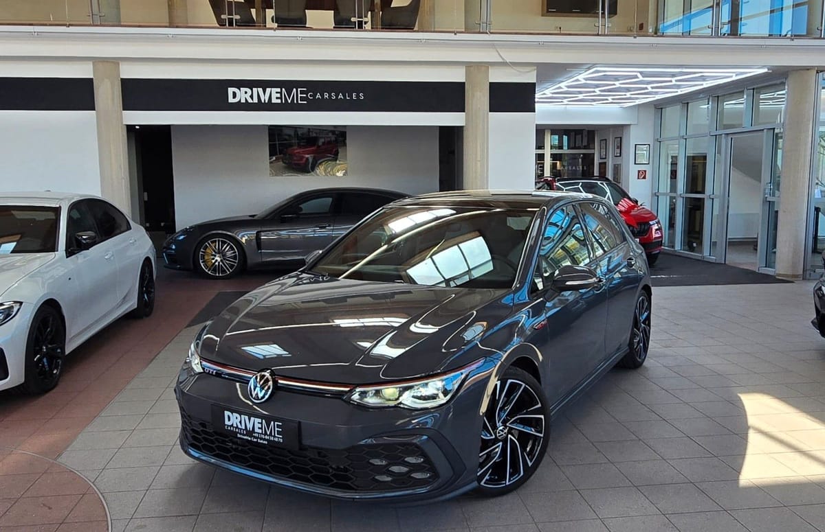 Volkswagen Golf VIII Lim. GTI ACC LED KAMERA H&K foto 2