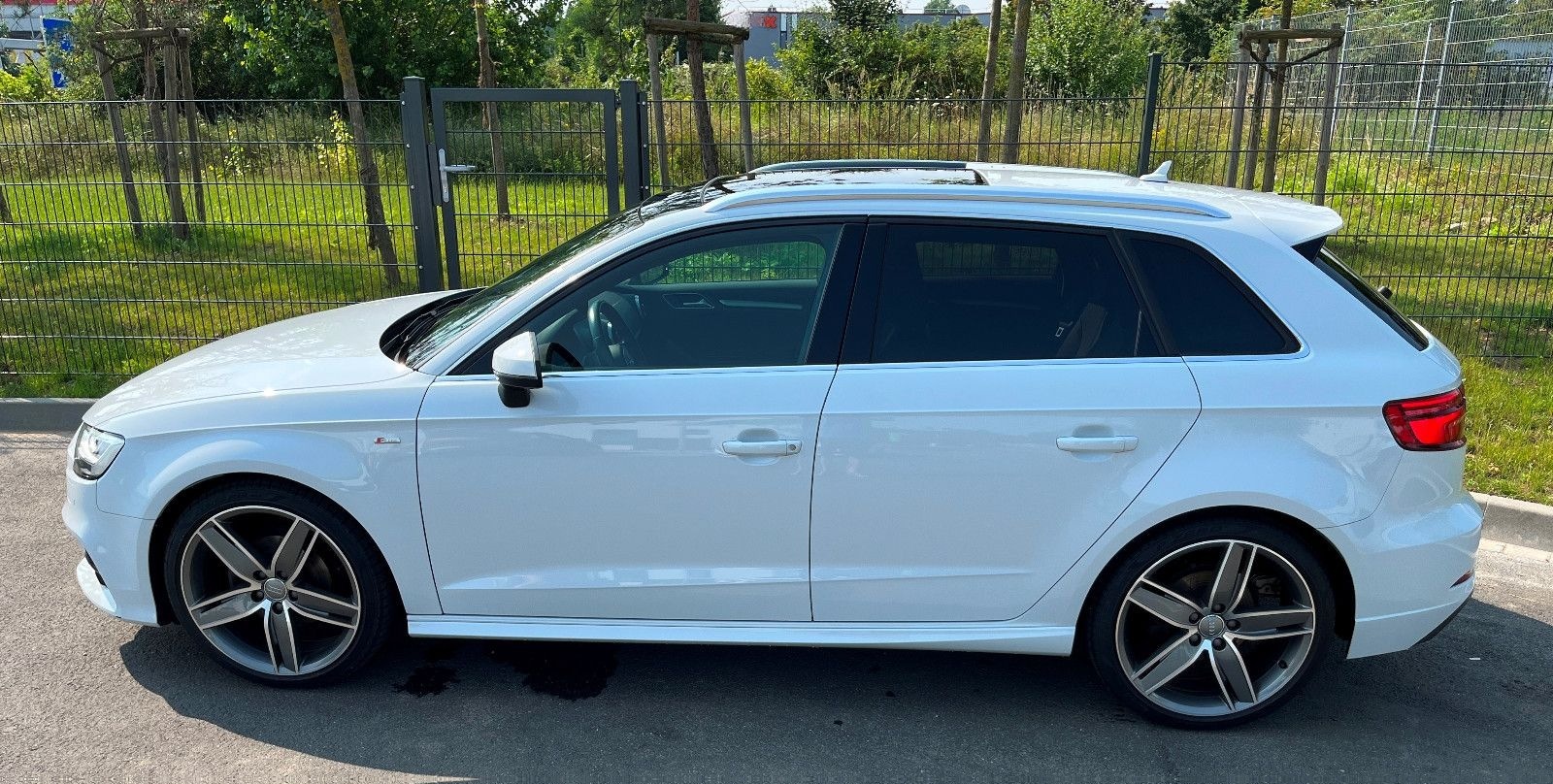 Audi A3 Sport S Line 1.4 TFSI MASSAGE VC B&O LED PANO foto 3