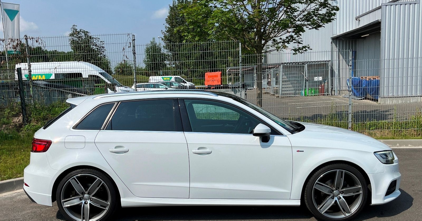 Audi A3 Sport S Line 1.4 TFSI MASSAGE VC B&O LED PANO foto 4