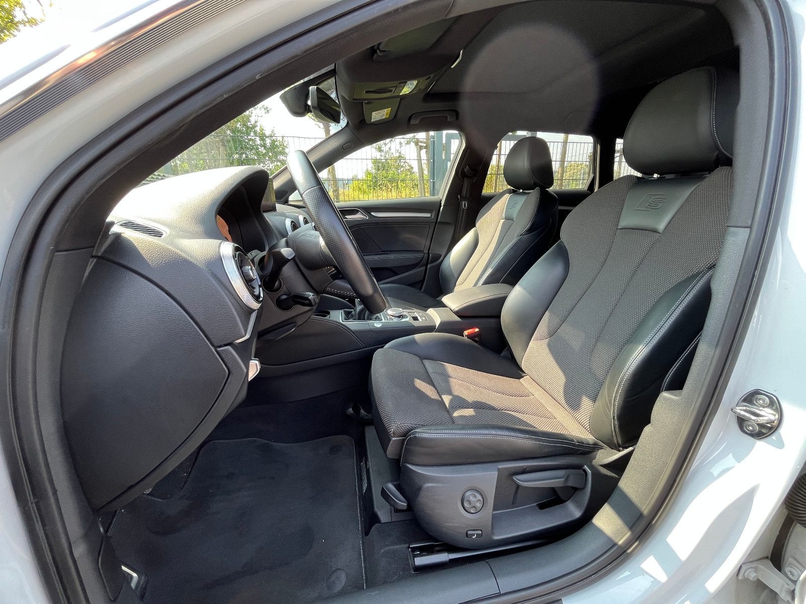 Audi A3 Sport S Line 1.4 TFSI MASSAGE VC B&O LED PANO foto 10