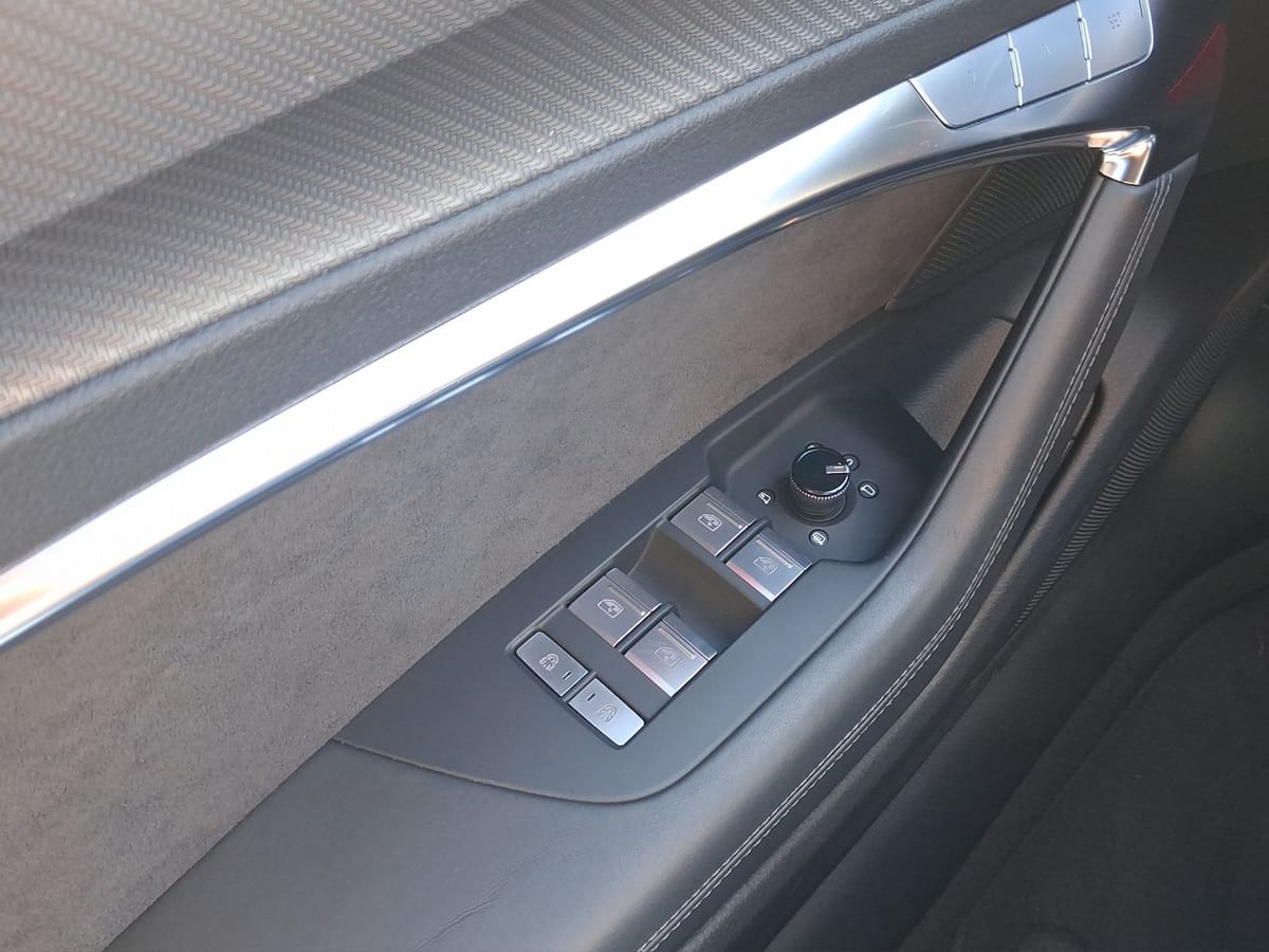 Audi RS6 Avant quattro Laser 305km/h Keramik B&O RS A foto 12
