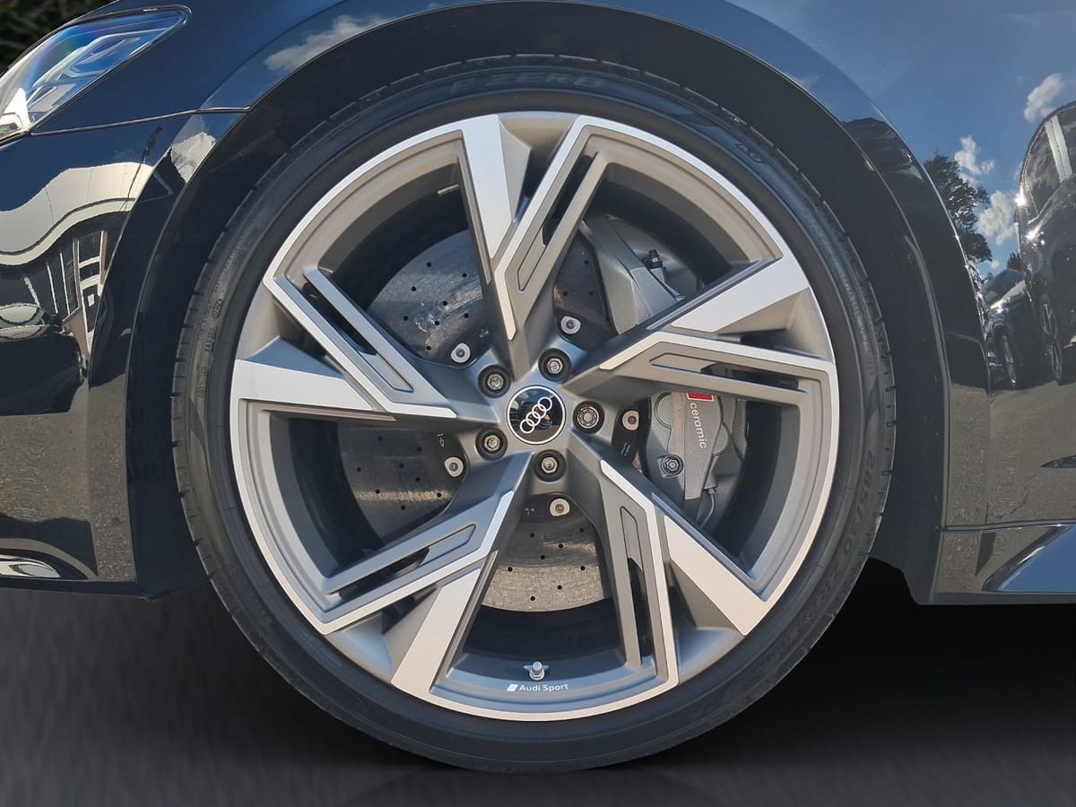 Audi RS6 Avant quattro Laser 305km/h Keramik B&O RS A foto 15