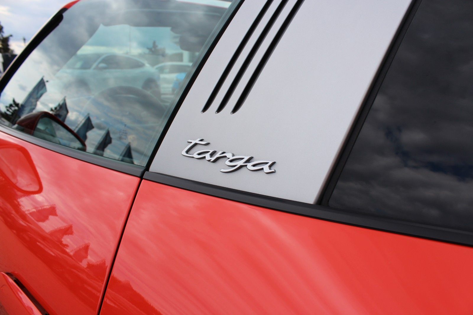 Porsche 911 Targa 4 Sport Design P*Matrix*Chrono*Abgas foto 5