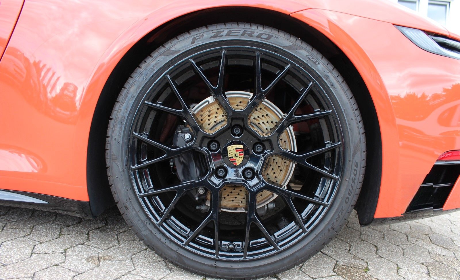 Porsche 911 Targa 4 Sport Design P*Matrix*Chrono*Abgas foto 8