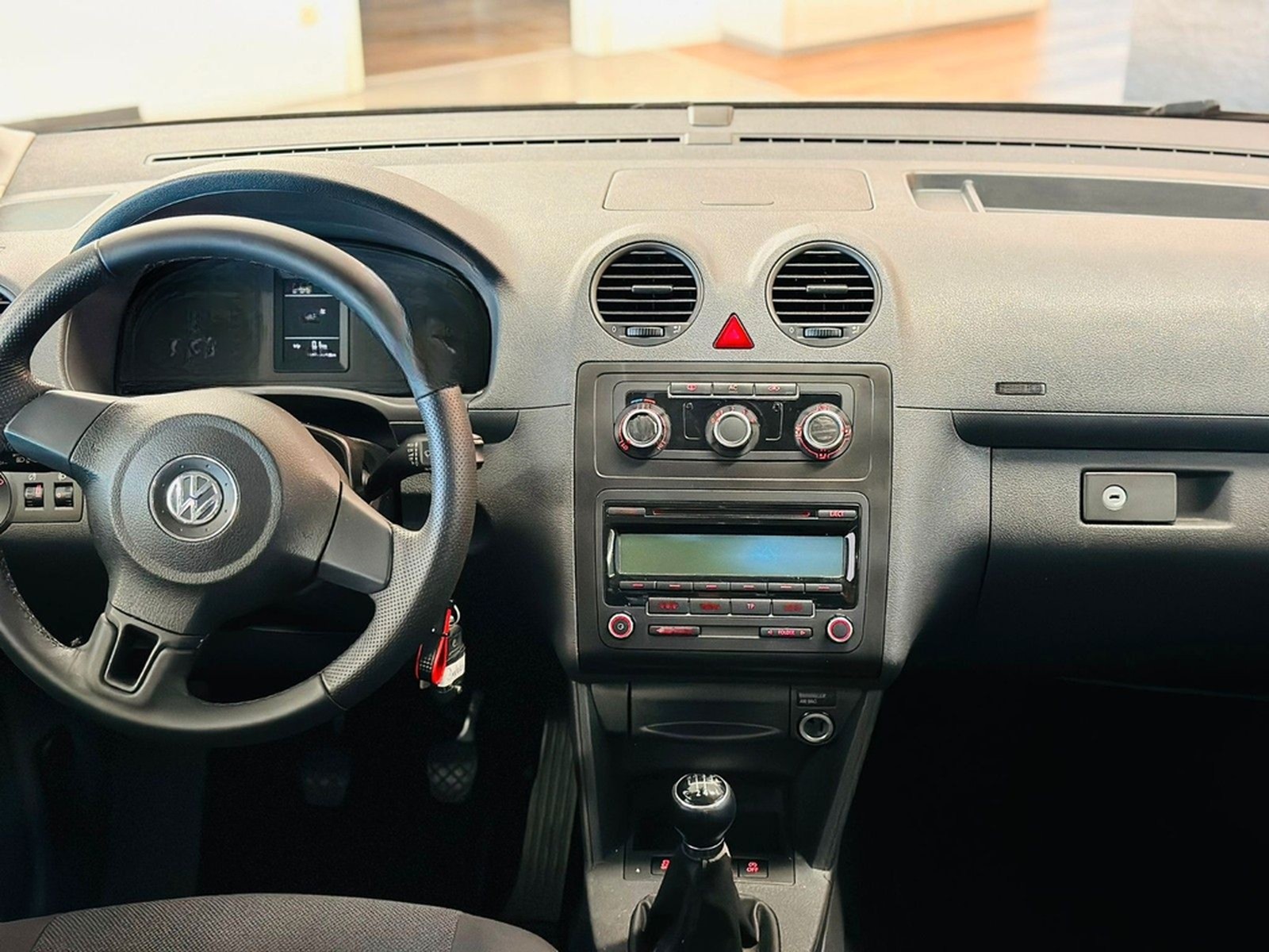 Volkswagen Caddy Maxi-Behindertengerecht-Rampe-TOP foto 15