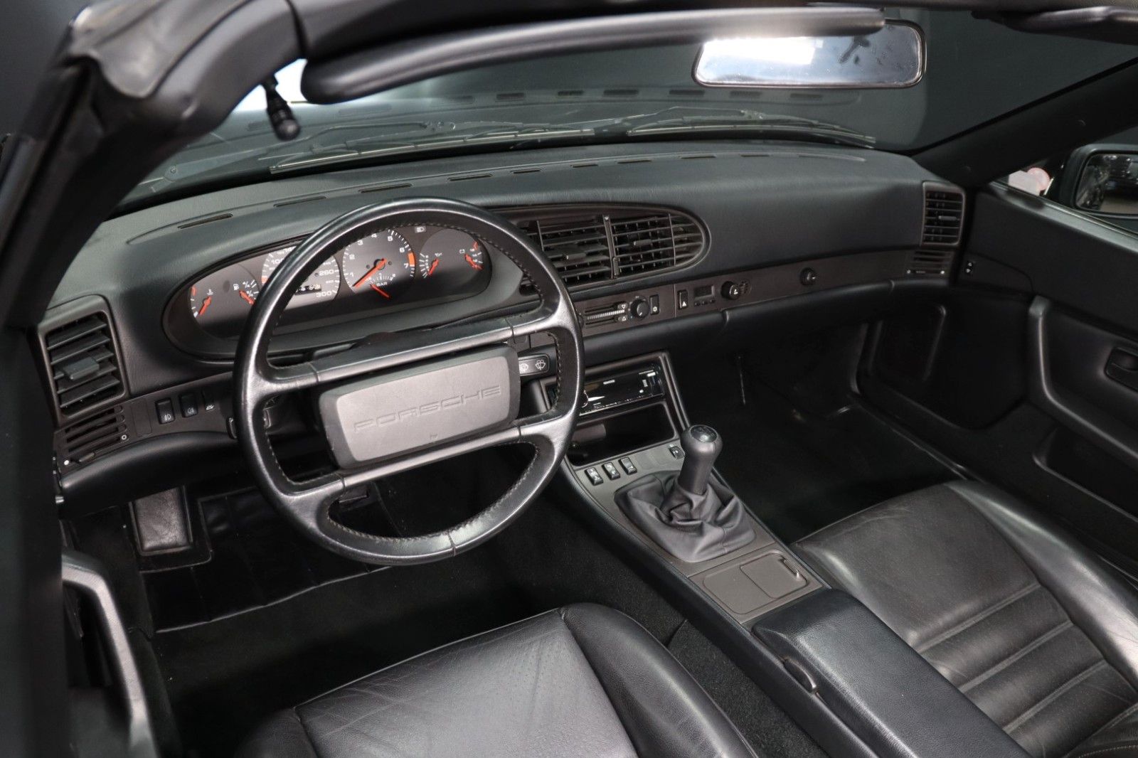 Porsche 944 Turbo Cabrio nur 76tkm deutsch 250 PS foto 13