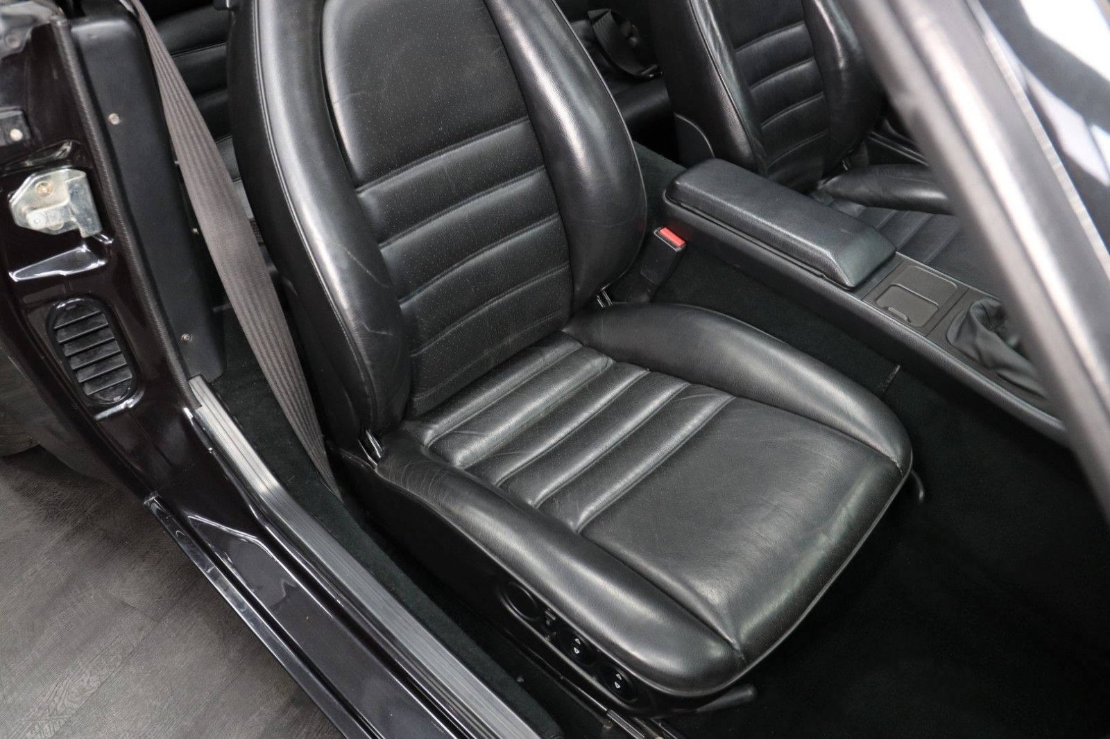 Porsche 944 Turbo Cabrio nur 76tkm deutsch 250 PS foto 21