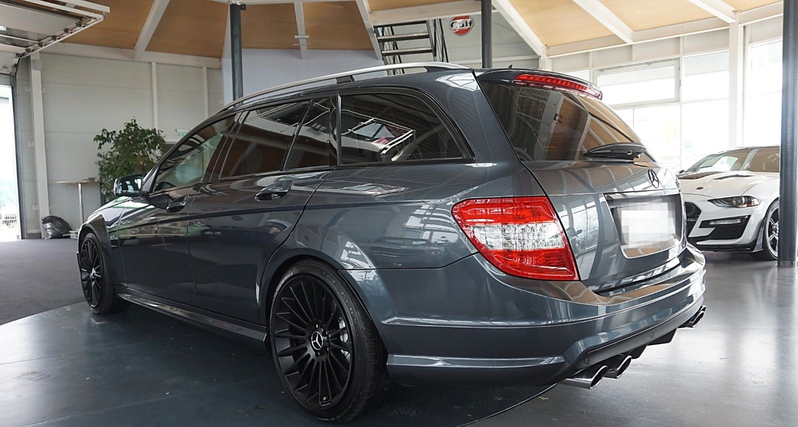 Mercedes-Benz C 63 AMG T  Xenon*Navi*Leder*Alu19*DeutschesAuto foto 6