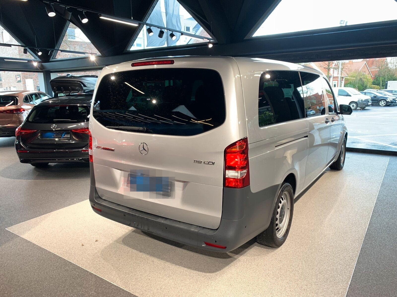 Mercedes-Benz Vito 119 CDI Tourer PRO Extralang RFK*Klima*Temp foto 4