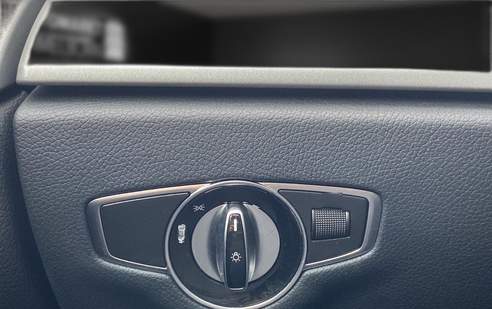 Mercedes-Benz E 300 de 360°*Wides*Multibeam*Navi*MBUX*LM foto 21