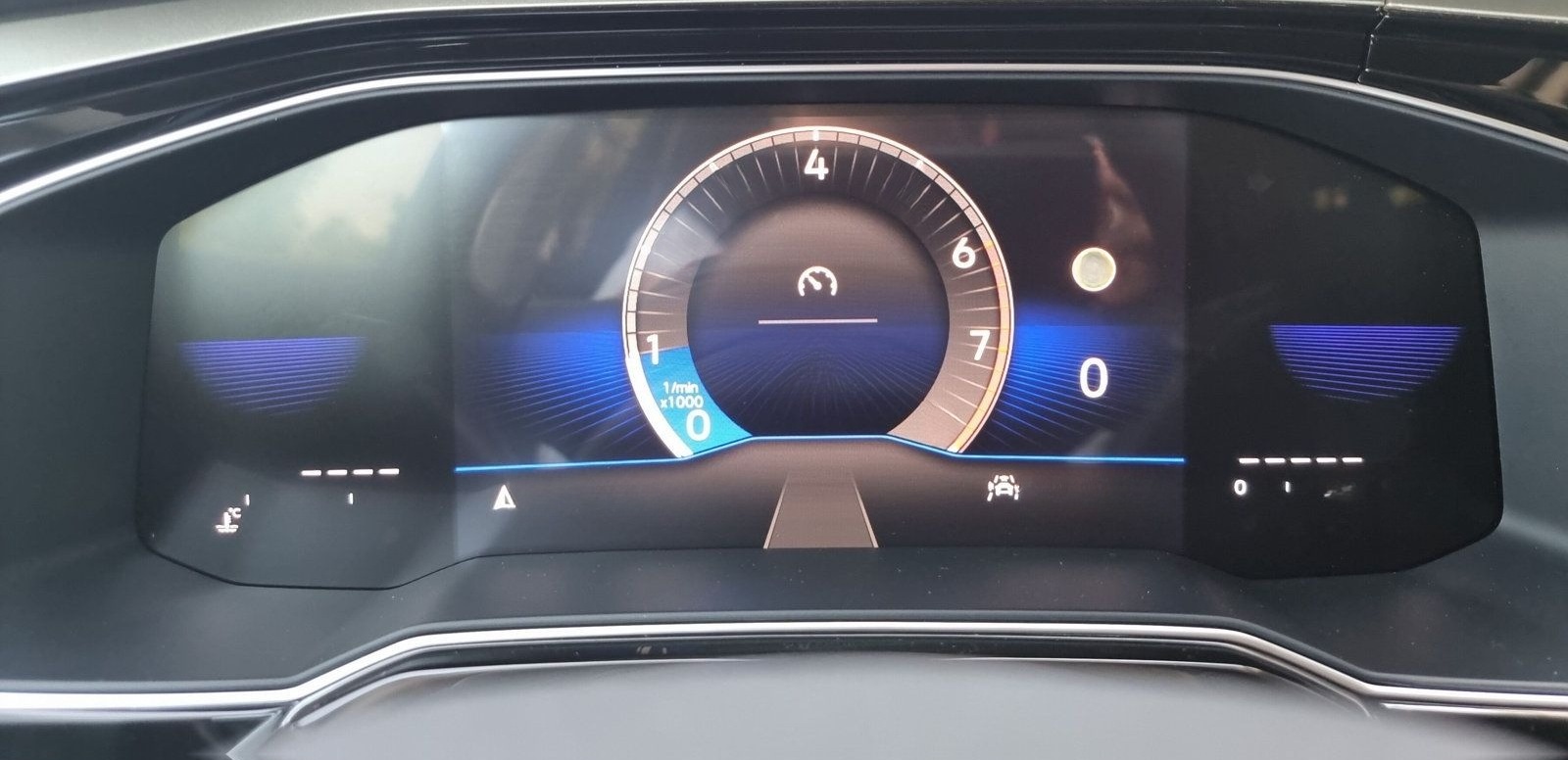 Volkswagen Polo  1,0 MPI Move NAVI+TEMPOMAT+SHZ foto 13