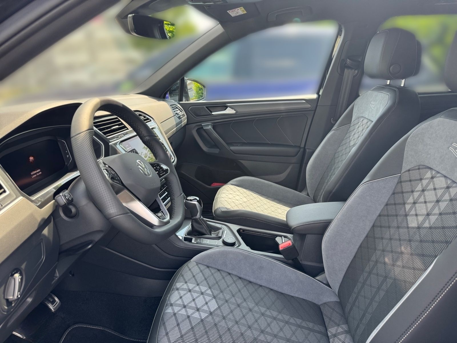 Volkswagen Tiguan Allspace R-Line 2.0 TDI SCR 4MOTION 147kW foto 7