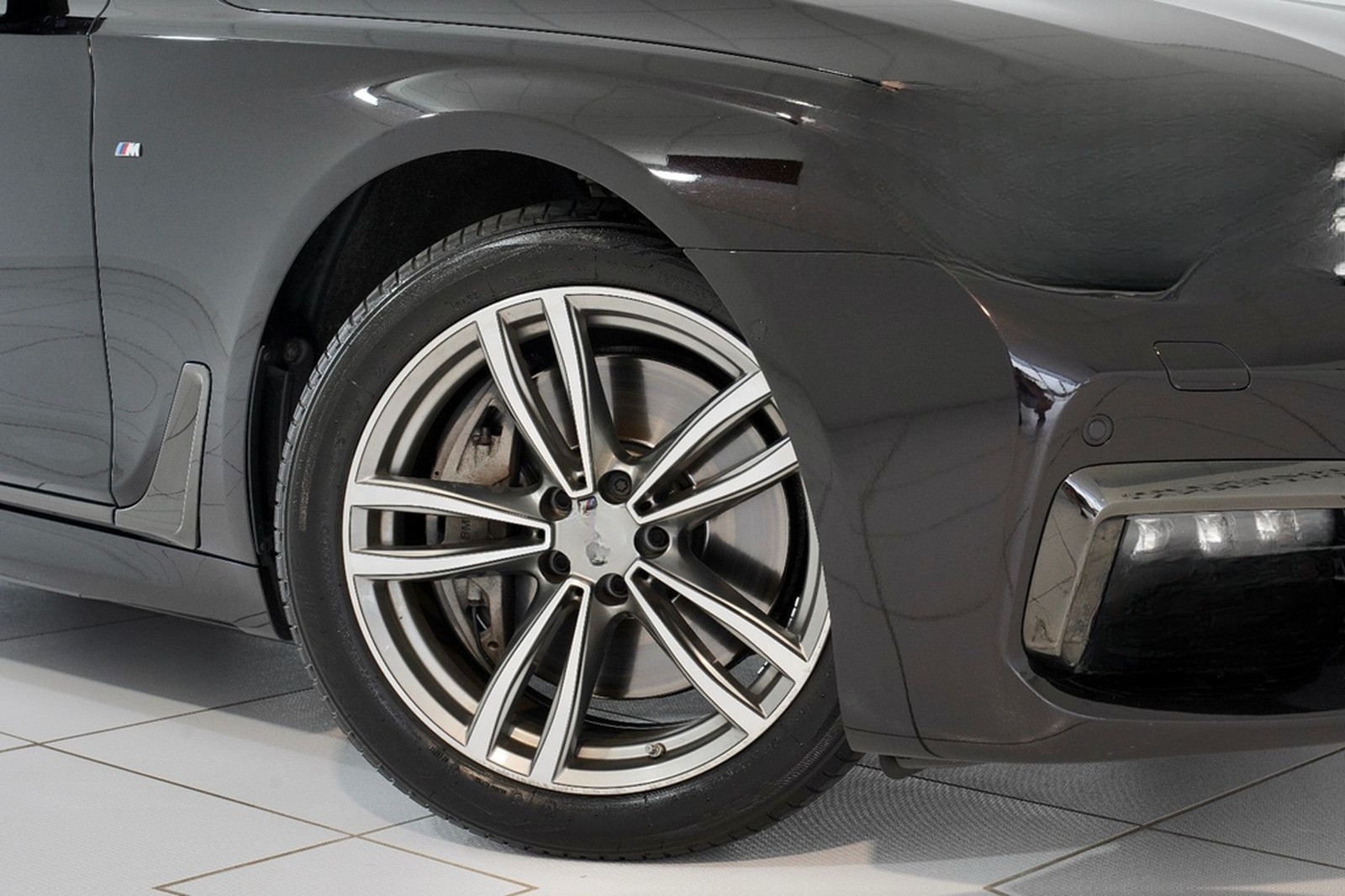 BMW 750i xDrive *M-SPORT*PURE-EXCELLENCE*B&W*LASER* foto 26