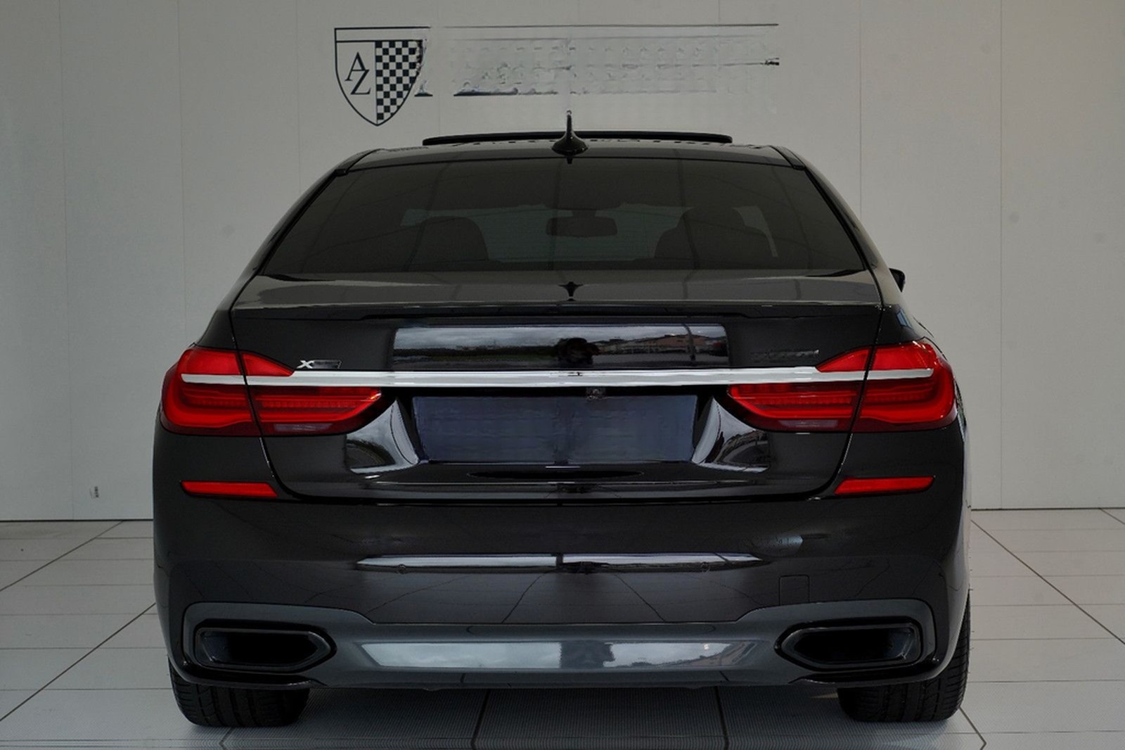 BMW 750i xDrive *M-SPORT*PURE-EXCELLENCE*B&W*LASER* foto 7