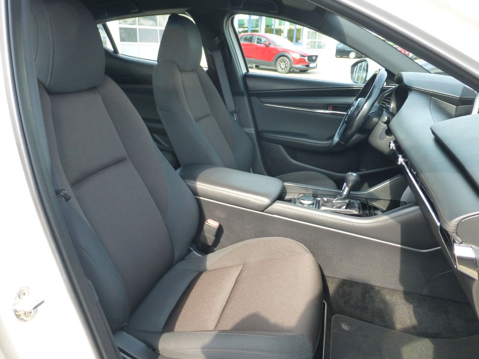 Mazda 3 Lim. 5-trg. Selection *APPLE CAR PLAY, KAMER* foto 12