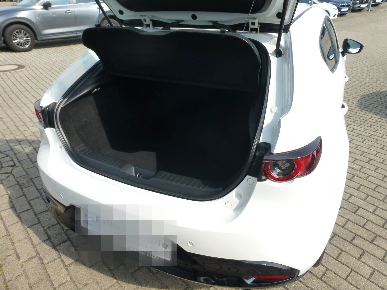 Mazda 3 Lim. 5-trg. Selection *APPLE CAR PLAY, KAMER* foto 10