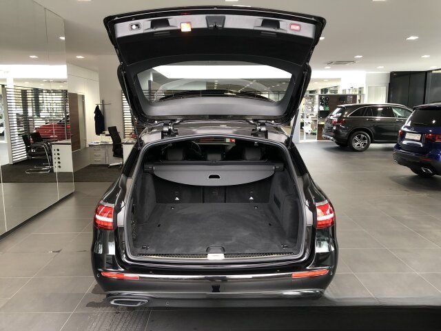 Mercedes-Benz E 200T Avantgarde 4Matic SHD*Night*AHK*Ambiente foto 7