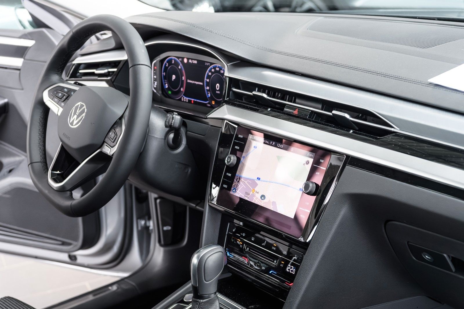 Volkswagen Arteon Shooting Brake 2.0TDI DSG +NAVI+LED+ACC foto 10
