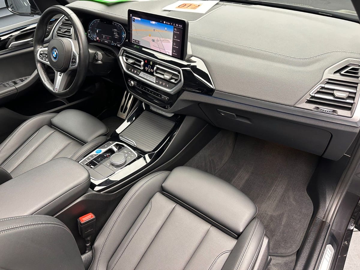 BMW iX3 Inspiring *20Zoll*PANORAMA*AHK*Shadow-Line* foto 12