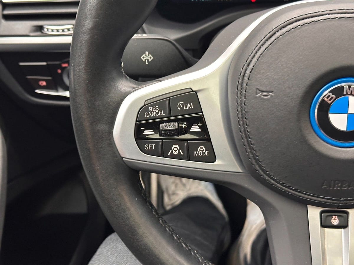 BMW iX3 Inspiring *20Zoll*PANORAMA*AHK*Shadow-Line* foto 19