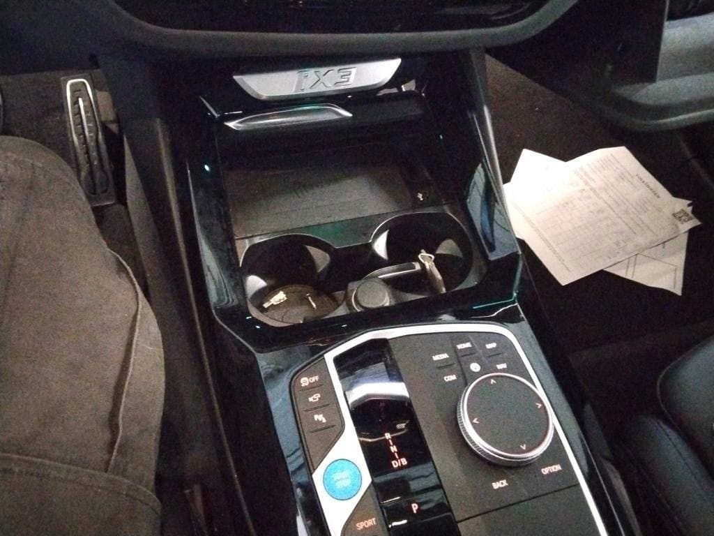 BMW iX3 Impressive 20Zoll LEDER PANORAMA LASER HuD foto 6