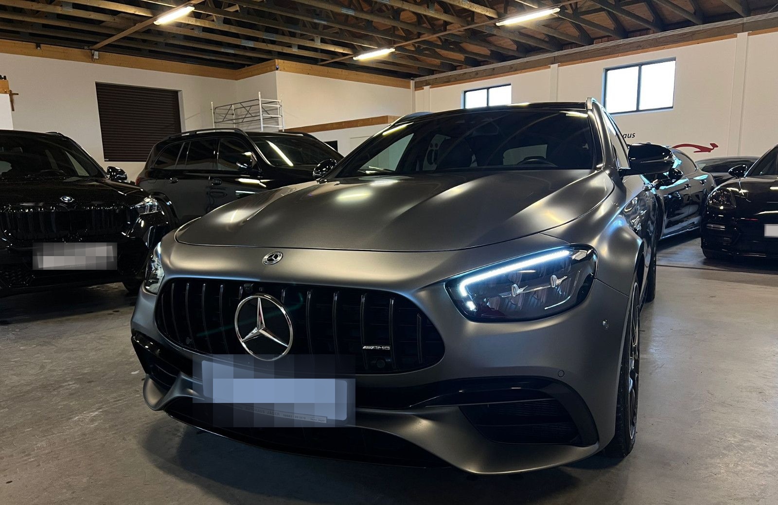Mercedes-Benz E 63 S AMG 4Matic-AMG-PERFORMANCE-SPORTABGAS.- foto 11